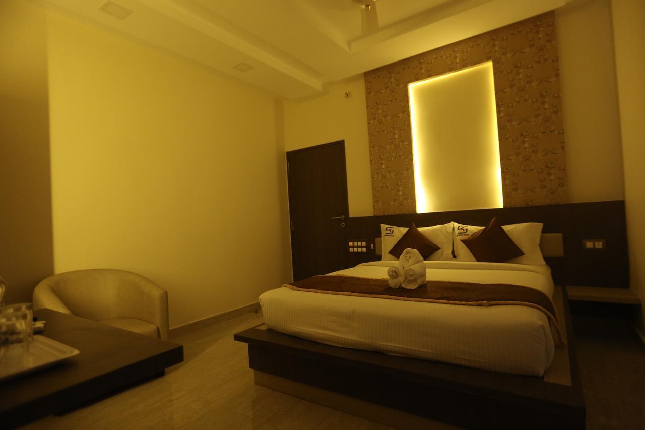 צ'נאי Hotel Sai Krish Grand מראה חיצוני תמונה