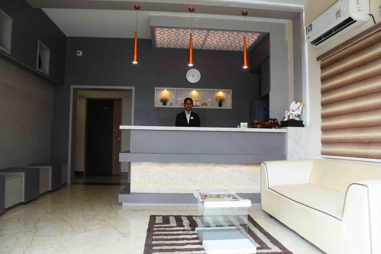 צ'נאי Hotel Sai Krish Grand מראה חיצוני תמונה